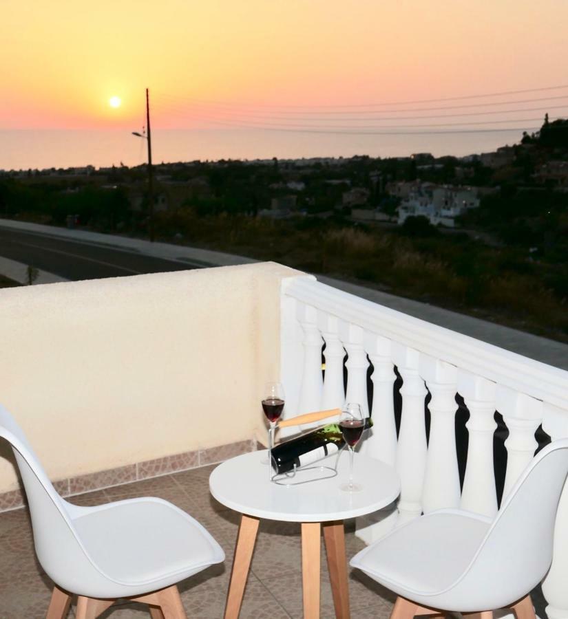 Melanos 2 Bdrm Townhouse With Private Pool Vakantiehuis *